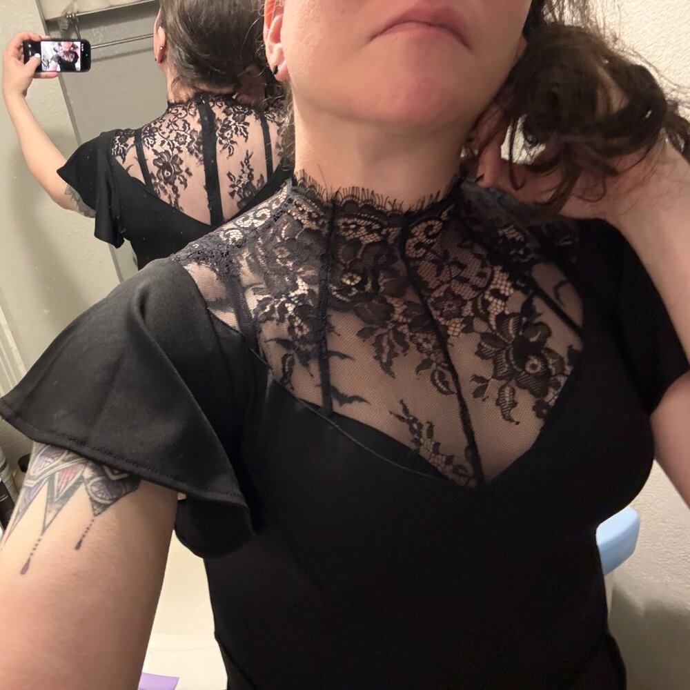 Scarlet Darkness Women's Black Goth Dresses Lace Neckline Vintage Party Dress L